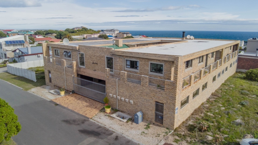 2 Bedroom Property for Sale in De Kelders Western Cape